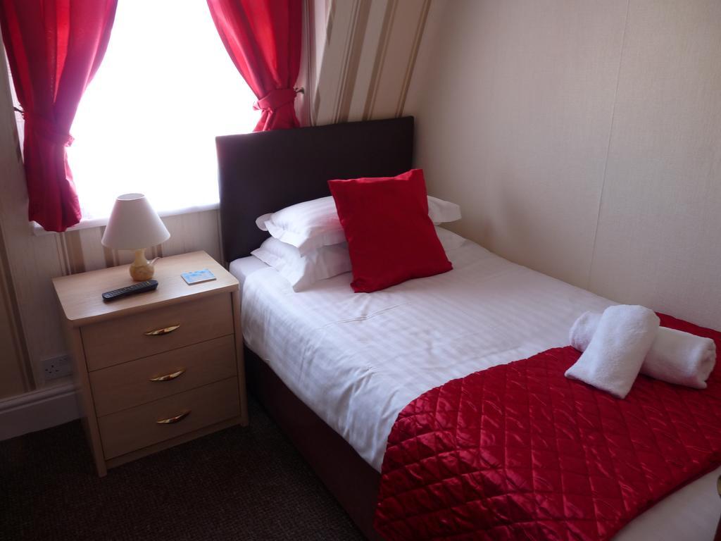 The Cumbrian Hotel Μπλάκπουλ Εξωτερικό φωτογραφία